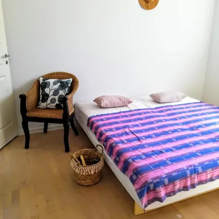 5 Min Walk To Lego House - 80M2 - 2 Bedroom Apartment With Garden Appartement